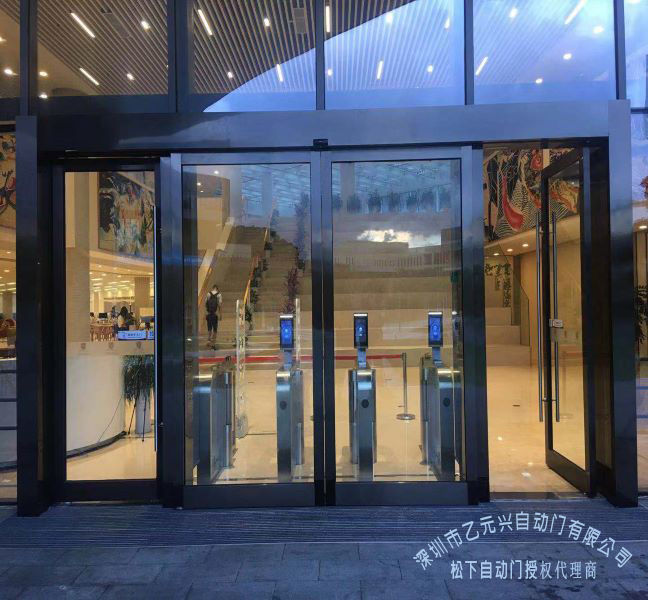 全自動推拉門-安全便捷 全自動推拉門-安全便捷