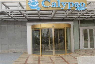 旋轉(zhuǎn)門 旋轉(zhuǎn)門