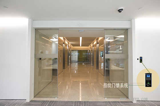 鋼化玻璃自動(dòng)門(mén)-騰訊案例圖片 鋼化玻璃自動(dòng)門(mén)-騰訊案例圖片